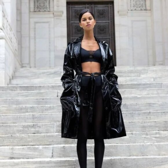 Alo Metallic Break Line Trench in Black, NWT - XS - Picture 2 of 8